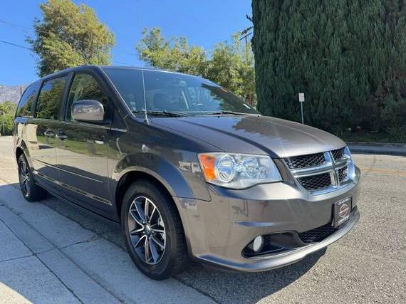 DODGE GRAND CARAVAN 2017 2C4RDGCGXHR666426 image